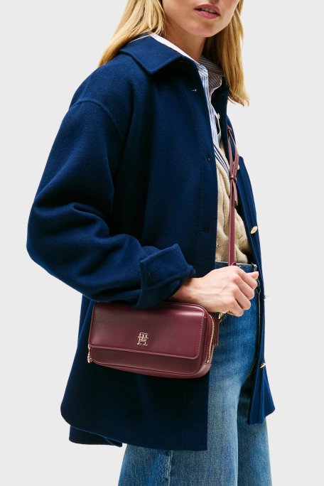 Tommy Hilfiger Logolu Ayarlanabilir Askılı Bayan Çanta AW0AW17680 VLP BORDO - Tommy Hilfiger (1)