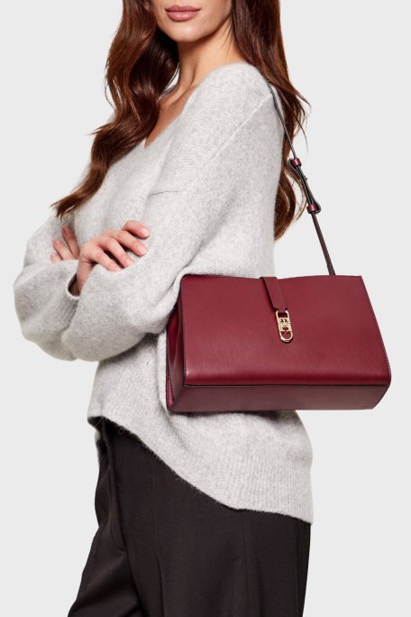 Tommy Hilfiger Logolu Ayarlanabilir Askılı Bayan Çanta AW0AW17718 VLP BORDO - Tommy Hilfiger (1)