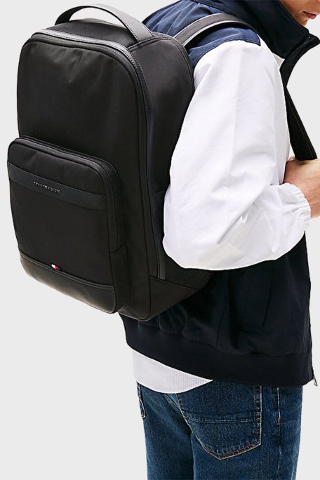 Tommy Hilfiger Logolu Ayarlanabilir Askılı Erkek Sırt Çantası AM0AM13469 BDS SİYAH - Tommy Hilfiger