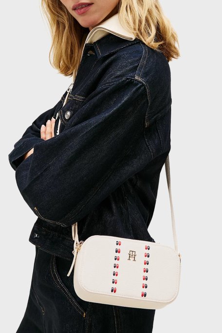 Tommy Hilfiger Logolu Ayarlanabilir Askılı Bayan Çanta AW0AW18153 AEO BEJ - Tommy Hilfiger (1)