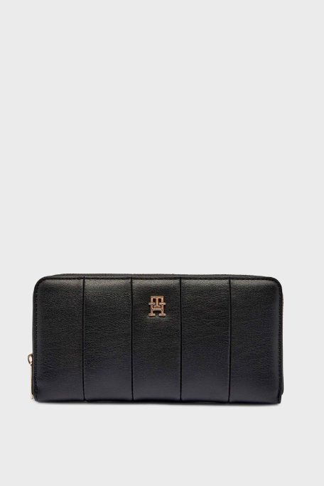 Tommy Hilfiger Logolu Kapitone Detaylı Fermuarlı Bayan Cüzdan AW0AW17747 BDS SİYAH - Tommy Hilfiger