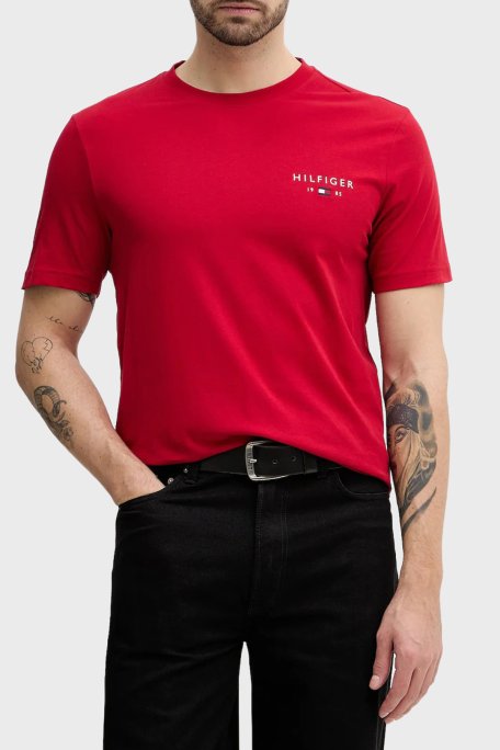 Tommy Hilfiger Logolu Pamuklu Regular Fit Bisiklet Yaka Erkek T Shirt MW0MW41456 XLD KIRMIZI - Tommy Hilfiger