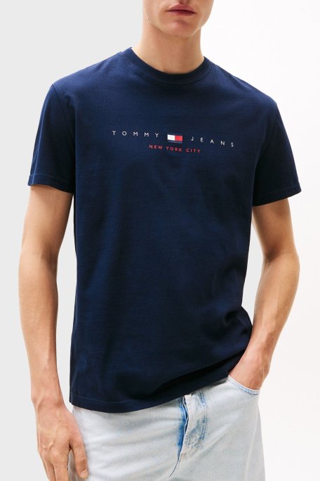 Tommy Jeans % 100 Pamuk Regular Fit Bisiklet Yaka Logolu Erkek T Shirt DM0DM21911 C1G LACİVERT - Tommy Jeans