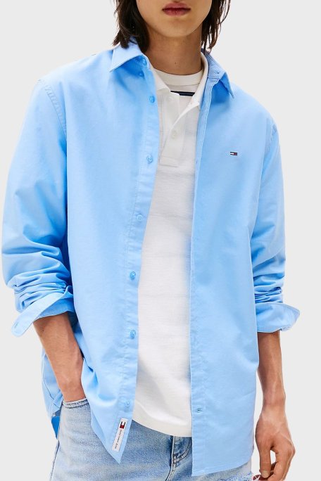 Tommy Jeans % 100 Pamuk Regular Fit Düğmeli Yaka Erkek Gömlek DM0DM21298 0GY MAVİ - Tommy Jeans