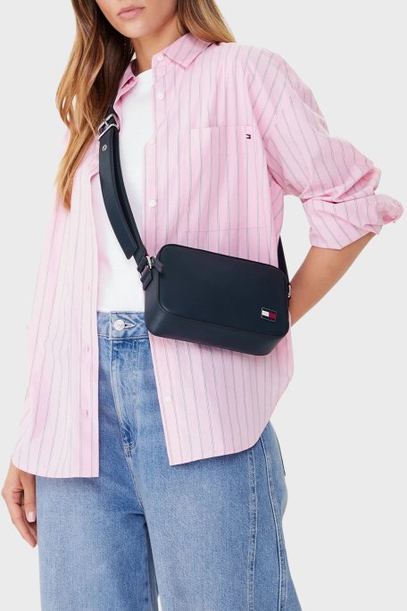 Tommy Jeans Logolu Ayarlanabilir Askılı Bayan Çanta AW0AW17872 C1G LACİVERT - Tommy Jeans (1)