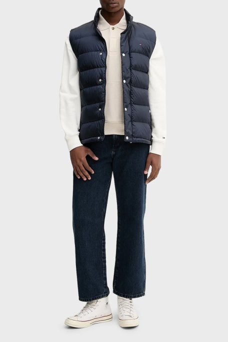 Tommy Jeans Logolu Regular Fit Dik Yaka Kapitoneli Şişme Erkek Yelek DM0DM21777 C1G LACİVERT - Tommy Jeans (1)