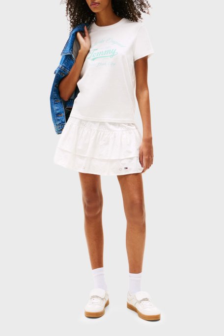 Tommy Jeans Pamuklu Regular Fit Bisiklet Yaka Logolu Bayan T Shirt DW0DW21404 YBL BEYAZ - Tommy Jeans (1)