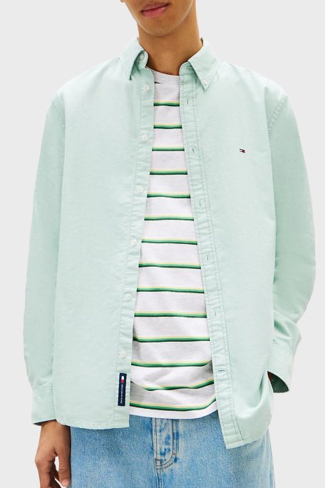 Tommy Jeans Pamuklu Regular Fit Düğmeli Yaka Erkek Gömlek DM0DM21298 L5Y YEŞİL - Tommy Jeans