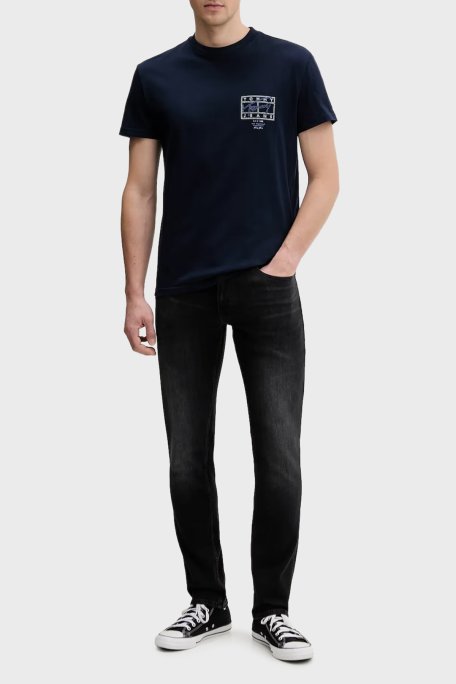 Tommy Jeans Pamuklu Regular Fit Logolu Bisiklet Yaka Erkek T Shirt DM0DM22319 C1G LACİVERT - Tommy Jeans (1)