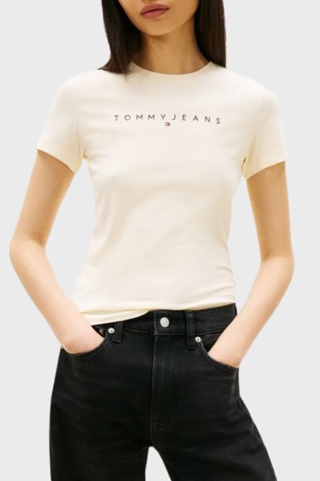 Tommy Jeans Pamuklu Slim Fit Logo Baskılı Bisiklet Yaka Kadın T Shirt DW0DW18398 AA7 BEJ - Tommy Jeans