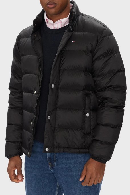 Tommy Jeans Regular Fit Dik Yaka Kapitoneli Logolu Erkek Mont DM0DM21937 BDS SİYAH - Tommy Jeans