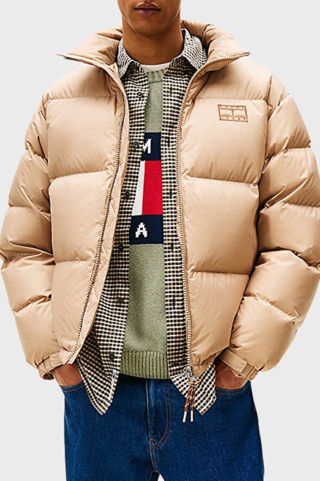 Tommy Jeans Relaxed Fit Çıkarılabilir Kapüşonlu Su İtici Şişme Erkek Mont DM0DM22036 AFE BEJ - Tommy Jeans