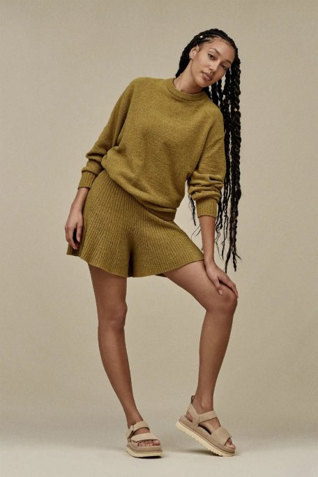 Ugg Logolu Süet Kalın Taban Cırtlı Bayan Sandalet 1136783 BEJ - Ugg (1)