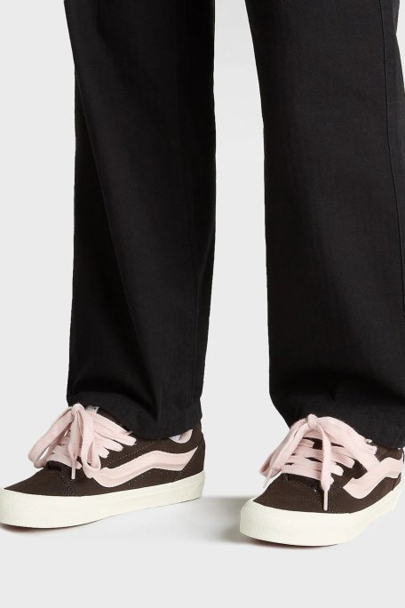 Vans Knu Skool Süet Sneaker Unisex Ayakkabı VN000D75O3N1 SİYAH-PEMBE - Vans (1)