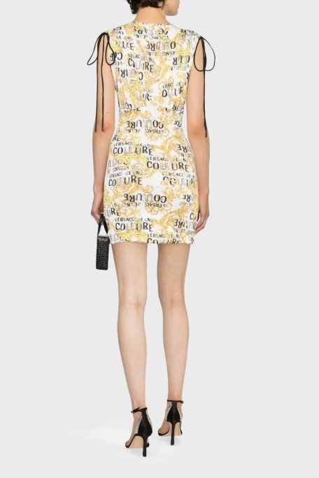 Versace Jeans Couture Desenli Omuzdan Büzgülü Slim Fit Bodycon Mini Bayan Elbise 74HAO921 JS162 G03 BEYAZ - Versace Jeans Couture (1)