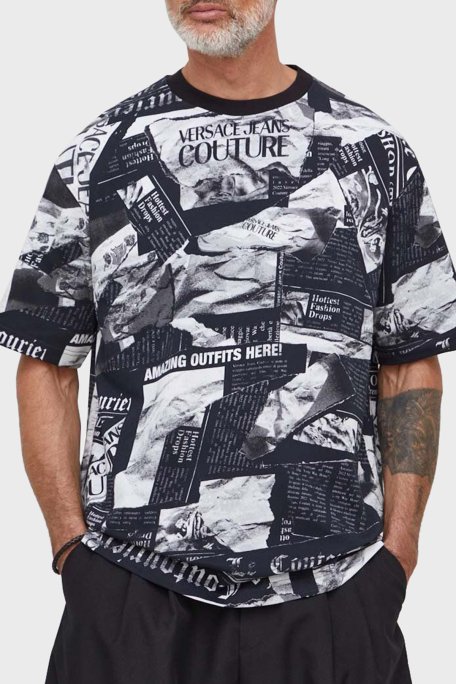 Versace Jeans Couture Desenli Bisiklet Yaka Pamuklu Relaxed Fit Erkek T Shirt 76GAH6L0 JS275 899 SİYAH - Versace Jeans Couture