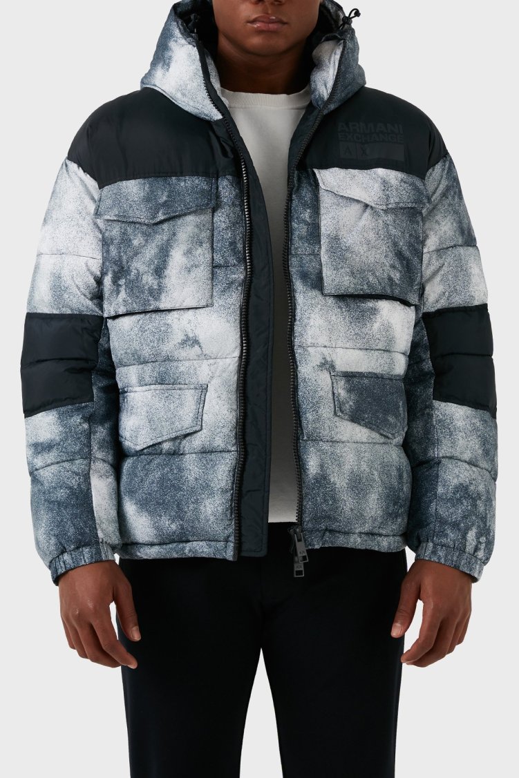 Armani Exchange Desenli Kapüşonlu Dolgulu Şişme Erkek Mont 6RZK30 ZNKRZ 21CS BEYAZ-LACİVERT - Armani Exchange