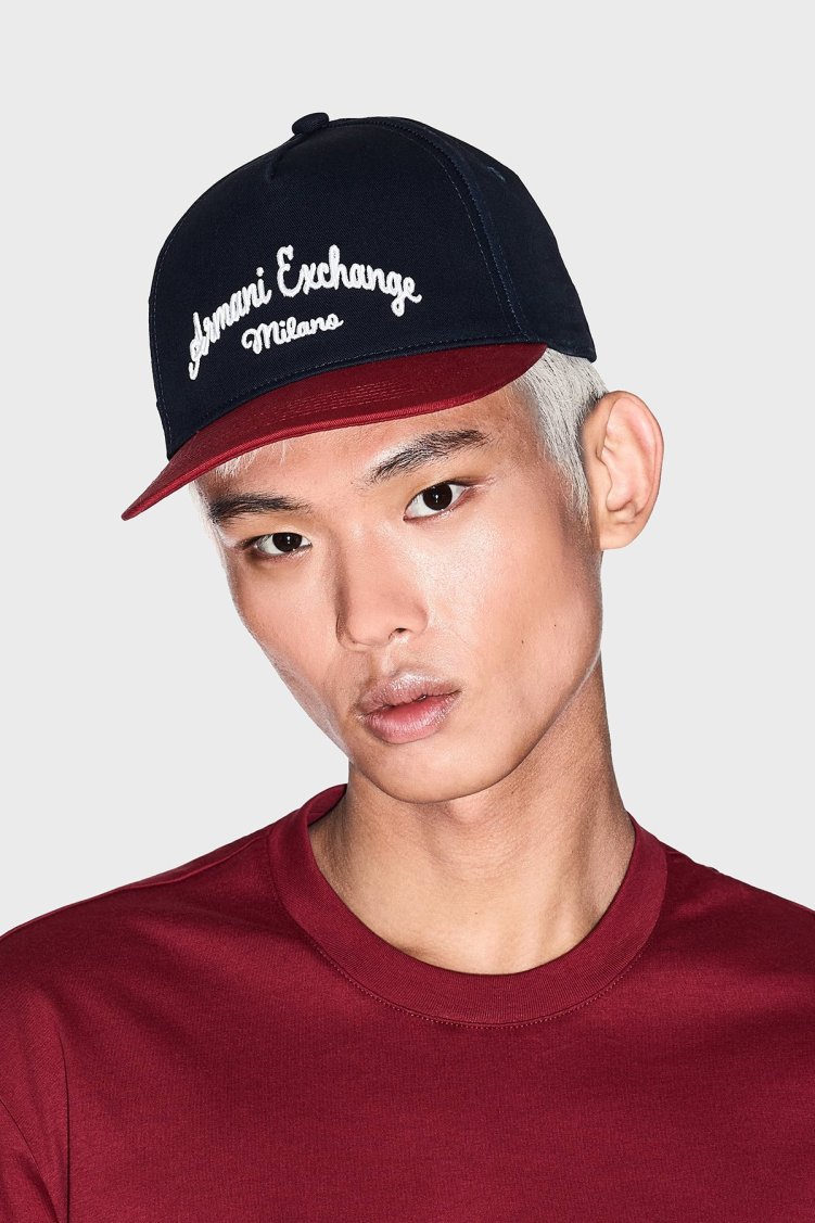 Armani Exchange Logo Nakışlı % 100 Pamuklu Erkek Şapka XM001522 AF15502 MB164 LACİVERT-KIRMIZI - Armani Exchange (1)
