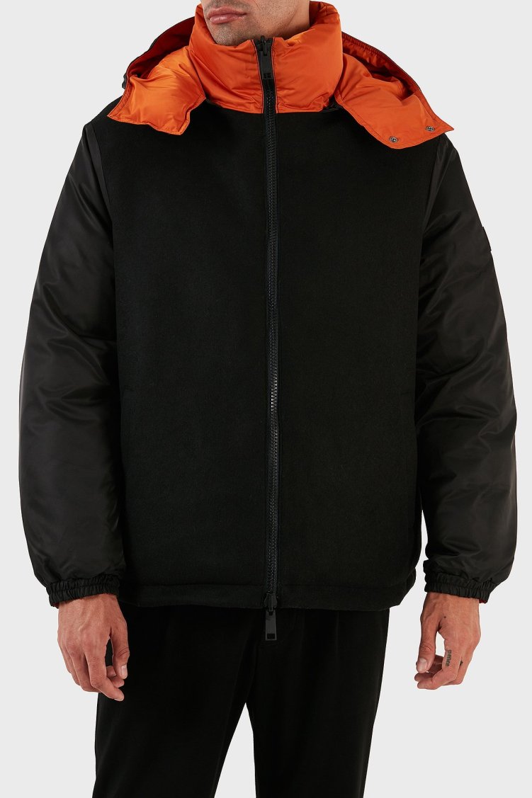 Armani Exchange Logolu Çıkarılabilir Kapüşonlu Çift Taraflı Erkek Mont 6RZB16 ZNJ7Z 52AJ SİYAH-TURUNCU - Armani Exchange (1)