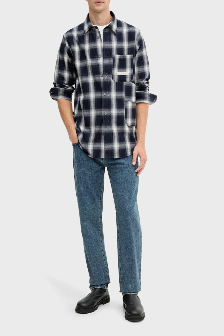 Armani Exchange Pamuklu Regular Fit Düğmeli Yaka Ekoseli Erkek Gömlek XM001149 AF16626 FB004 LACİVERT-BEJ - Armani Exchange (1)