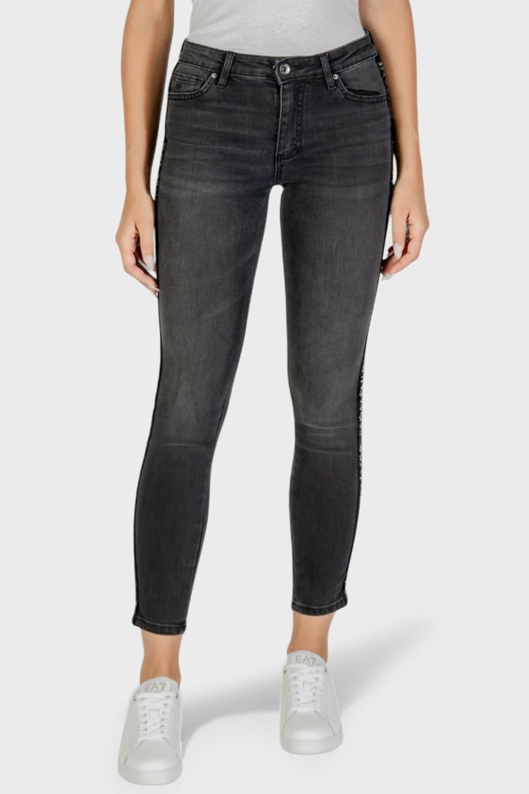 Armani Exchange Pamuklu Skinny Fit Dar Paça Logo Şeritli Jeans Bayan Kot Pantolon XW000129 AF16082 MC002 SİYAH - Armani Exchange