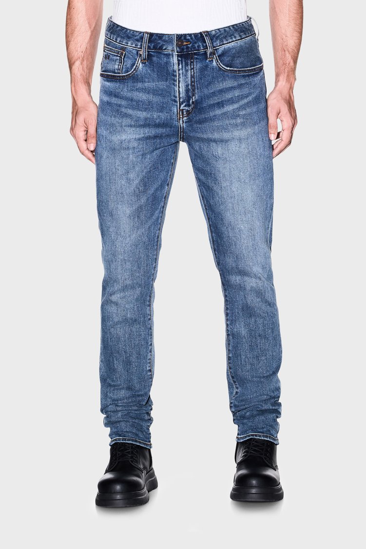 Armani Exchange Pamuklu Slim Fit Normal Bel Dar Paça Jeans Kadın Kot Pantolon XM000070 AF28744 MB002 Lacivert - Armani Exchange