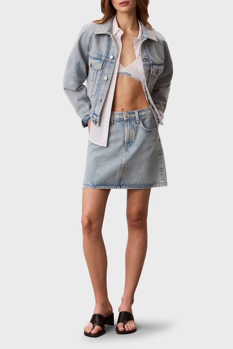 Calvin Klein % 100 Pamuk Relaxed Fit Cepli LV047G726GYP3 Kadın Kot Ceket LV047G726G YP3 AÇIK MAVİ - Calvin Klein (1)