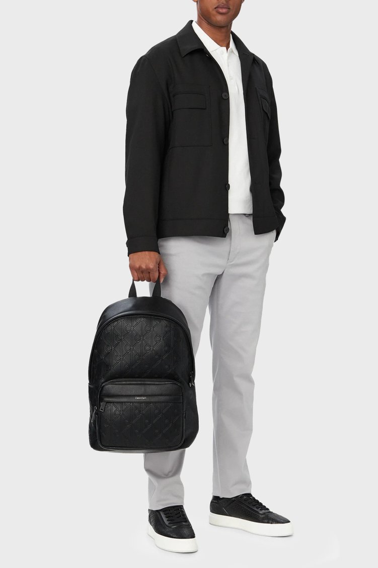 Calvin Klein Kabartma Logolu Ayarlanabilir Askılı Erkek Sırt Çantası LV04D3560G UB1 Siyah - Calvin Klein (1)