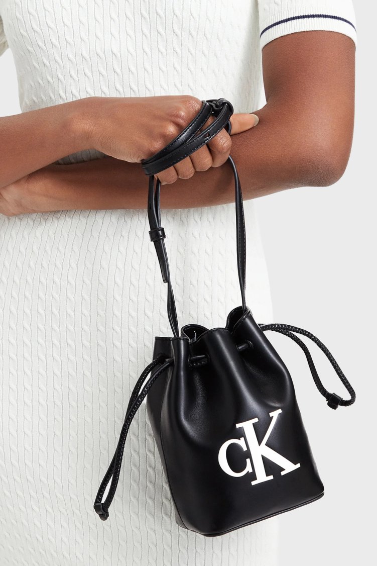 Calvin Klein Logolu Ayarlanabilir Askılı LV04F3870G3L2 Kadın Çanta LV04F3870G 3L2 Siyah - Calvin Klein (1)