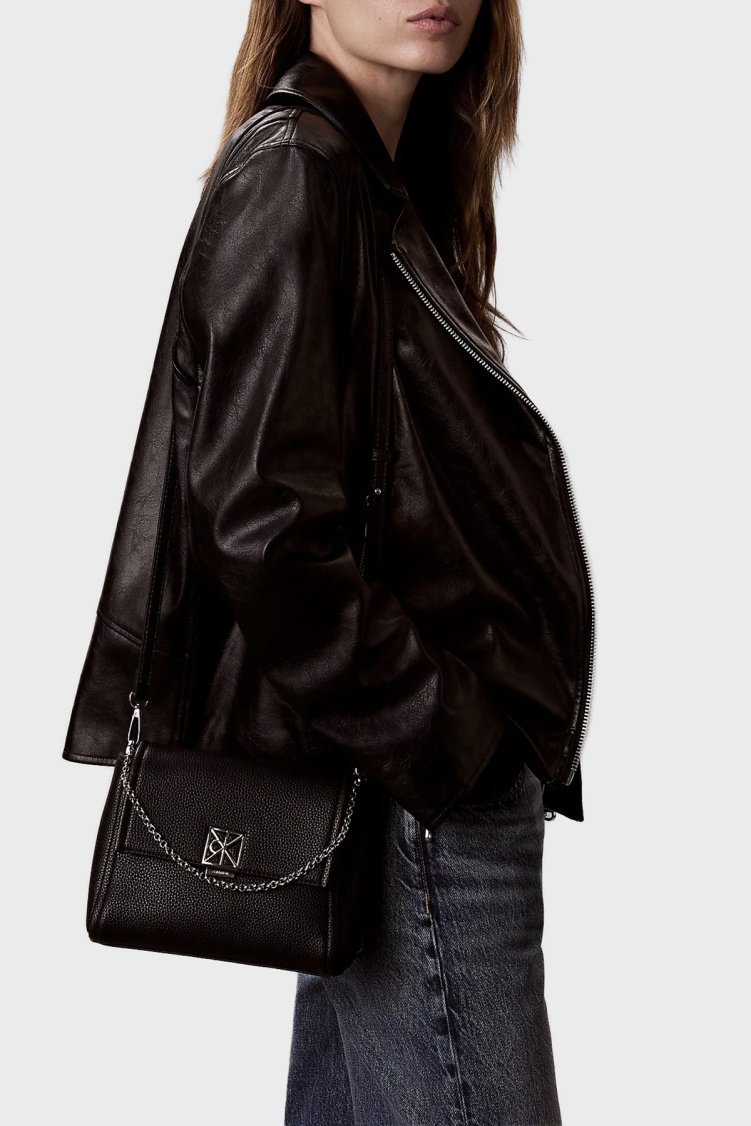 Calvin Klein Logolu Çıkarılabilir Askılı LV04F3511GUB1 Kadın Çanta LV04F3511G UB1 SİYAH - Calvin Klein (1)
