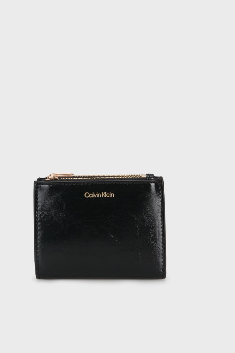 Calvin Klein Logolu Fermuarlı Kadın Kartlık LV04F1166G UB1 Siyah - Calvin Klein