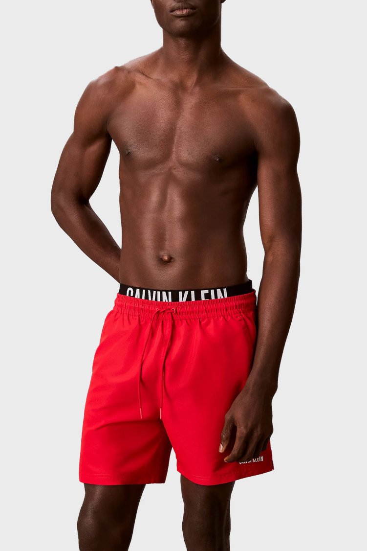 Calvin Klein Logolu Mayo Şortu LV00N610153T5 Erkek Deniz Şortu LV00N61015 3T5 KIRMIZI - Calvin Klein