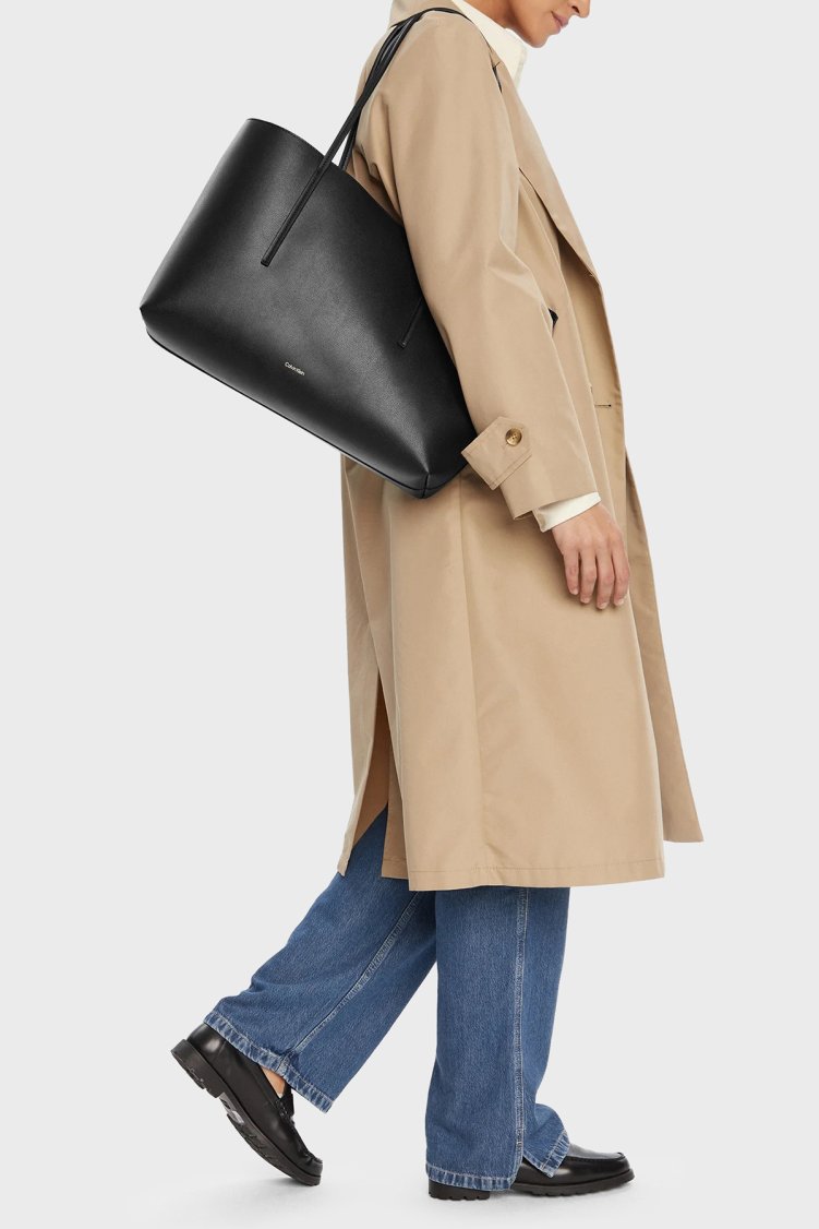 Calvin Klein Logolu Omuz Askılı LV04F3274G332 Kadın Çanta LV04F3274G 332 Siyah - Calvin Klein (1)