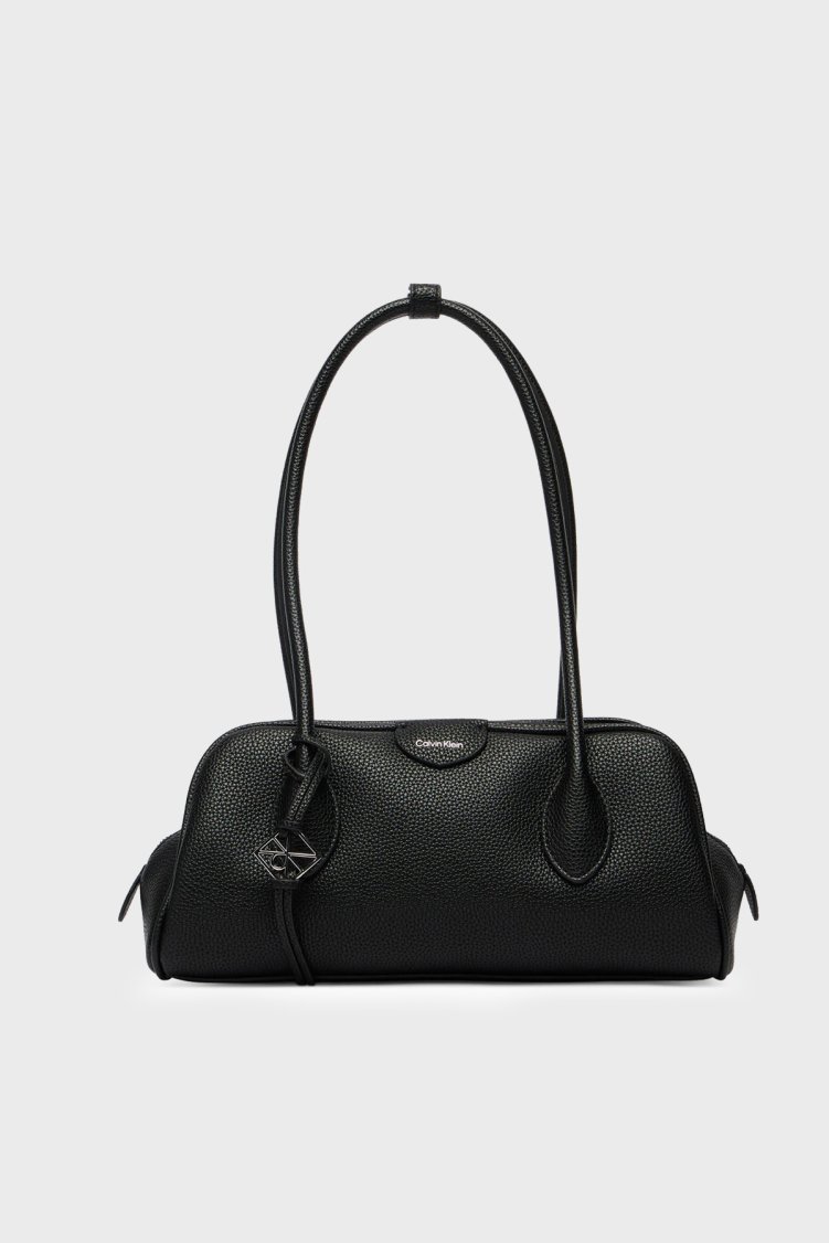 Calvin Klein Logolu Omuz Askılı LV04F3743GSID Kadın Çanta LV04F3743G SID SİYAH - Calvin Klein