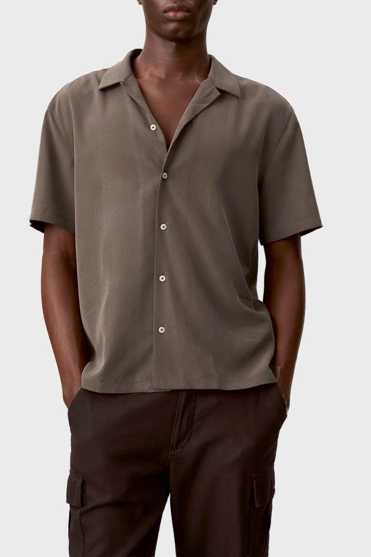 Calvin Klein Modal Karışımlı Relaxed Fit Kısa Kollu LV04LF114G9O9 Erkek Gömlek LV04LF114G 9O9 KAHVE - Calvin Klein