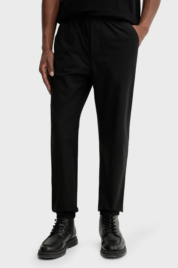 Calvin Klein Slim Fit Lastikli Bel Daralan Paça LV04LB614GUB1 Erkek Pantolon LV04LB614G UB1 SİYAH - Calvin Klein