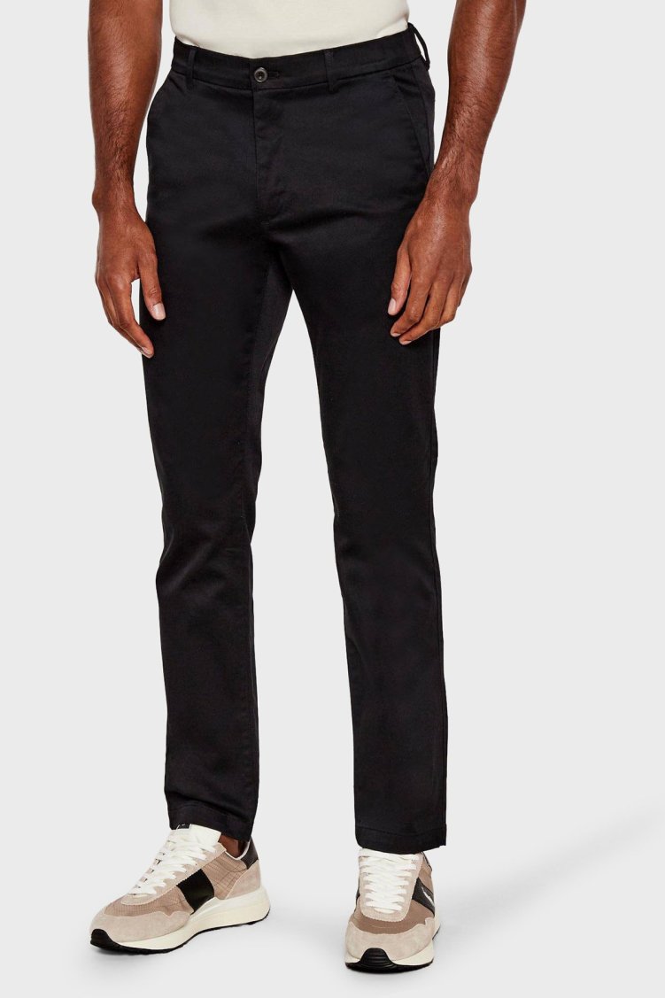 Calvin Klein Slim Fit Normal Bel Düz Paça Chino LV040EM633UB1 Erkek Pantolon LV040EM633 UB1 SİYAH - Calvin Klein