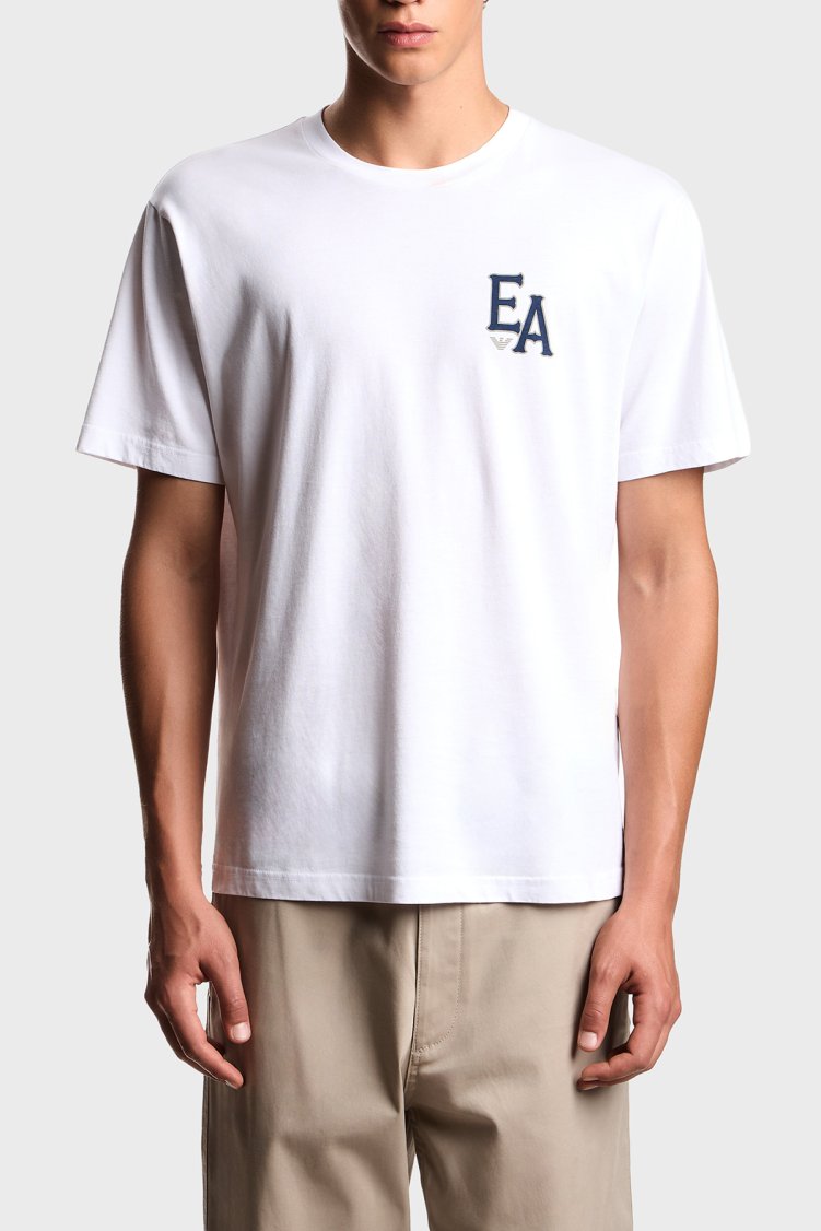 Emporio Armani % 100 Pamuk Regular Fit Sırt Baskılı Erkek T Shirt EM001717 AF14836 F0213 BEYAZ - Emporio Armani