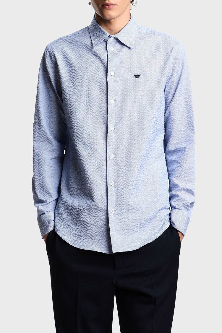 Emporio Armani Jakarlı Pamuklu Regular Fit Klasik Yaka Erkek Gömlek EM000099 TE16993 F9026 AÇIK MAVİ - Emporio Armani