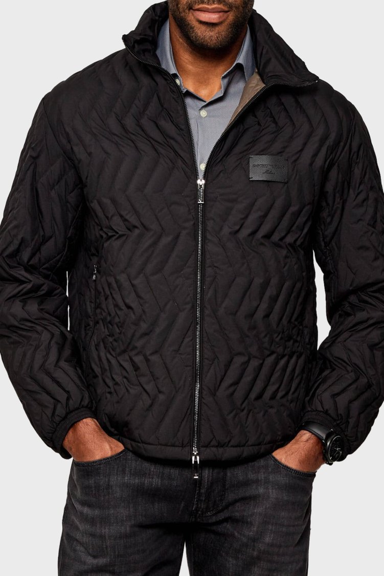 Emporio Armani Kapitoneli Kuş Tüyü Dolgulu Dik Yaka Şişme Erkek Mont EM003415 AF18231 UC001 SİYAH - Emporio Armani