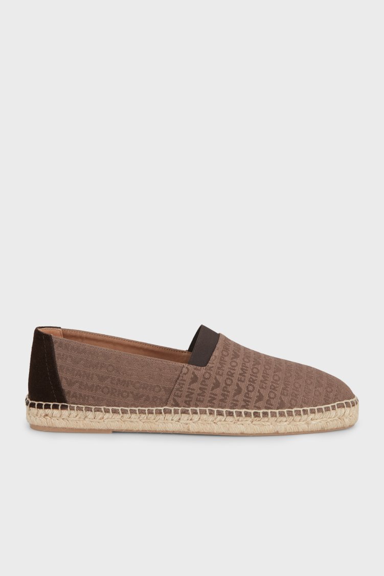 Emporio Armani Logo Baskılı Jakarlı Espadril Erkek Ayakkabı EM005853 AF25529 M6349 KAHVERENGİ - Emporio Armani