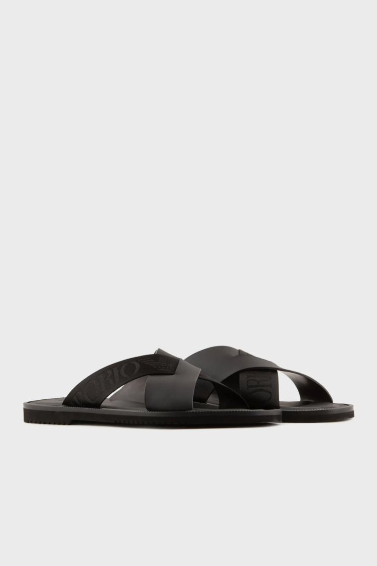 Emporio Armani Logolu Çapraz Bantlı Deri Erkek Terlik X4P124 XN787 K001 SİYAH - Emporio Armani (1)