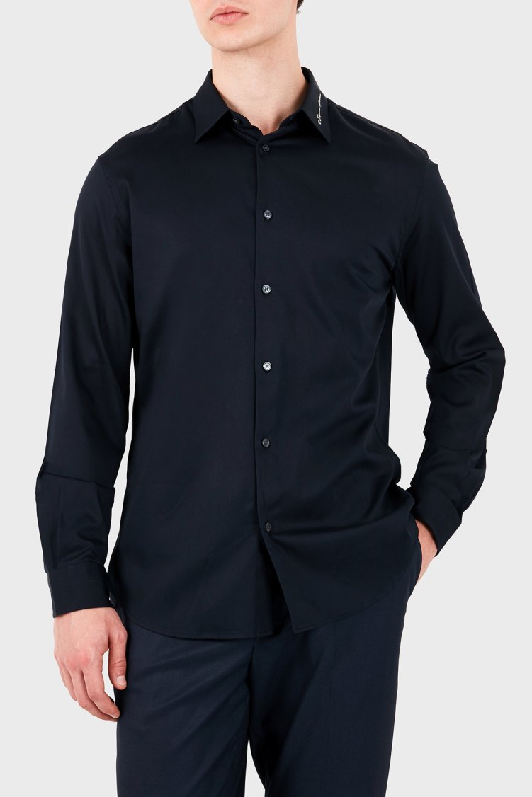 Emporio Armani Pamuklu Regular Fit Yaka Logo Nakışlı Erkek Gömlek EM006705 AF23800 UB118 Lacivert - Emporio Armani