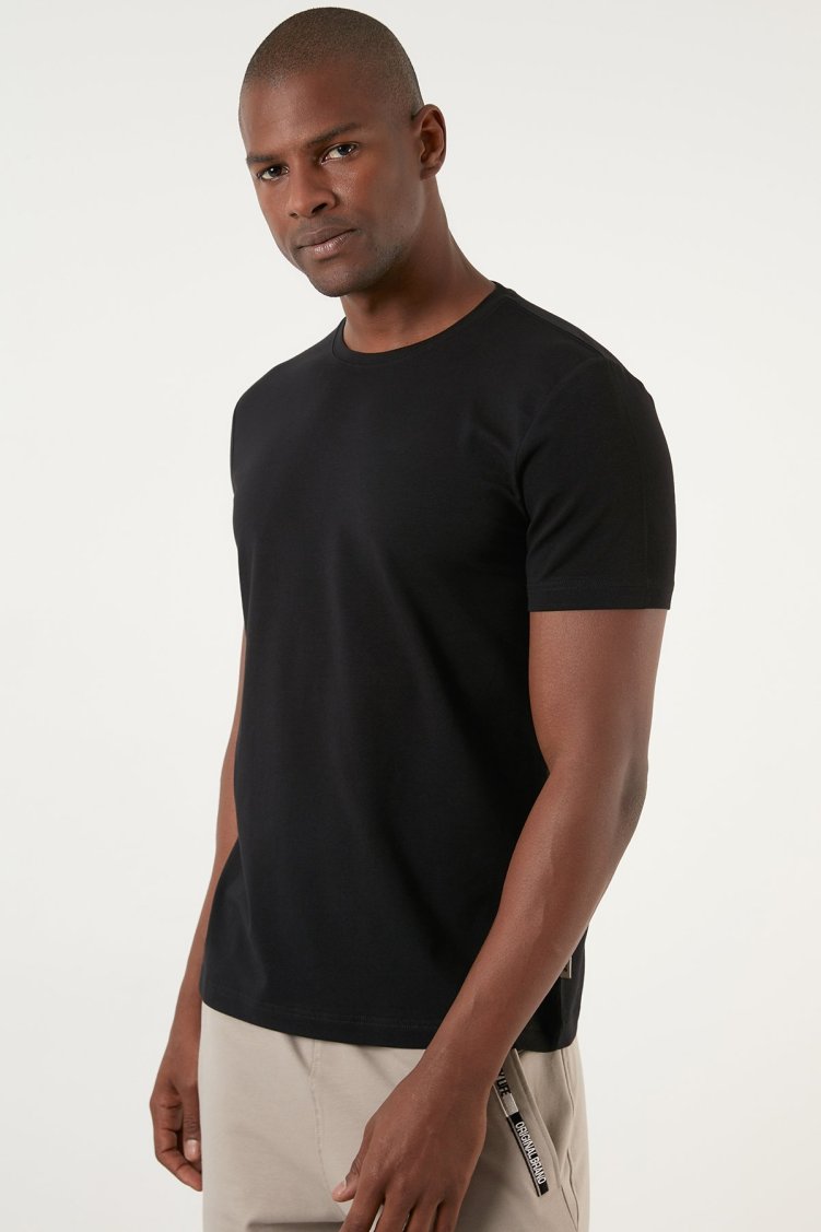 Exxe Pamuklu Regular Fit Bisiklet Yaka Basic Erkek T Shirt EXXEMODJ000B SİYAH - Exxe (1)