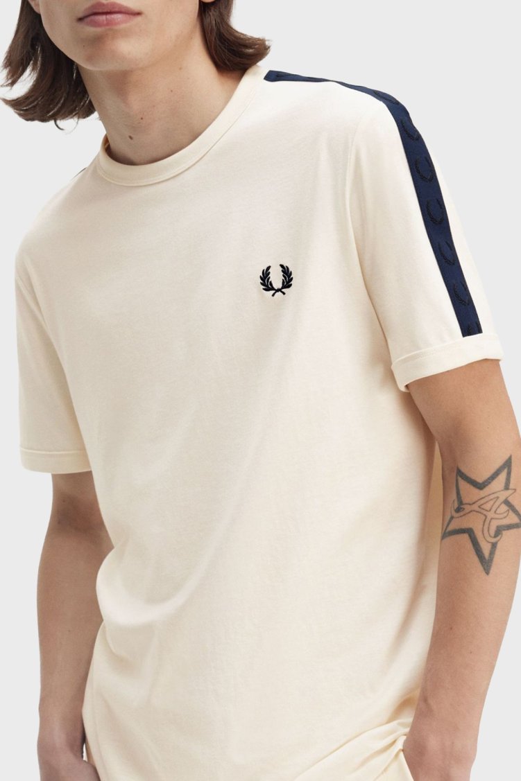 Fred Perry % 100 Pamuk Regular Fit Bisiklet Yaka Bant Detaylı Erkek T Shirt M4613 170 BEYAZ - Fred Perry