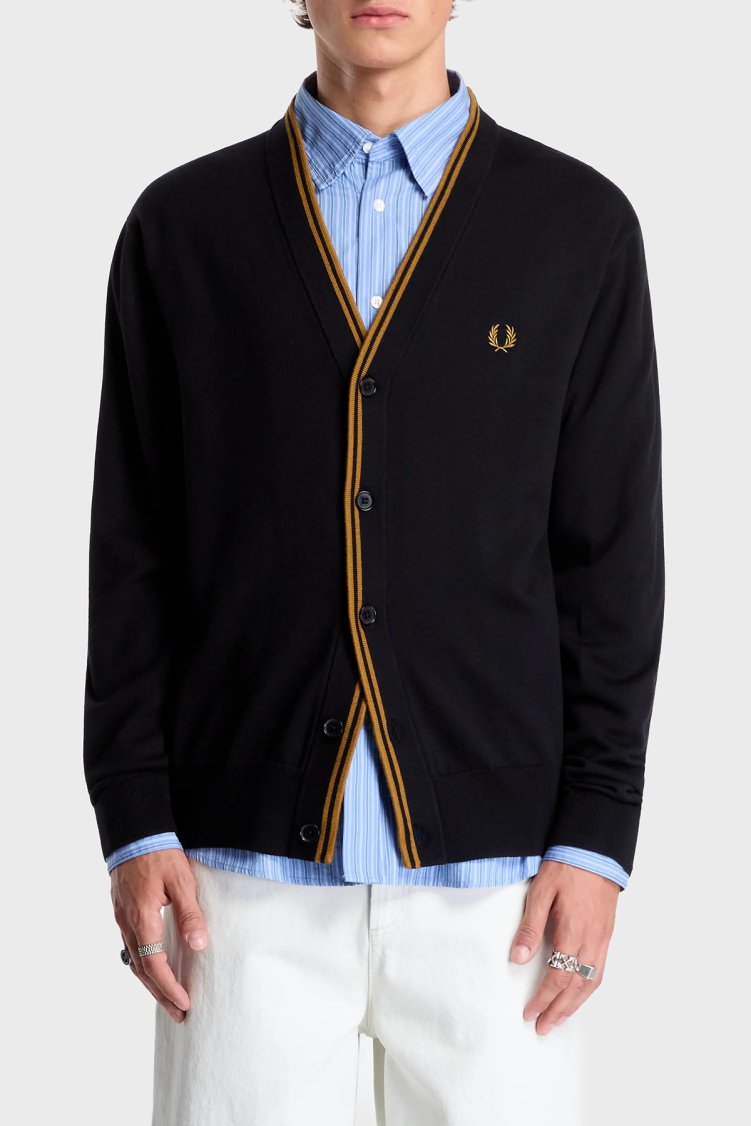 Fred Perry Pamuk ve Yün Karışımlı V Yaka Düğmeli Erkek Hırka K3300 102 Siyah - Fred Perry
