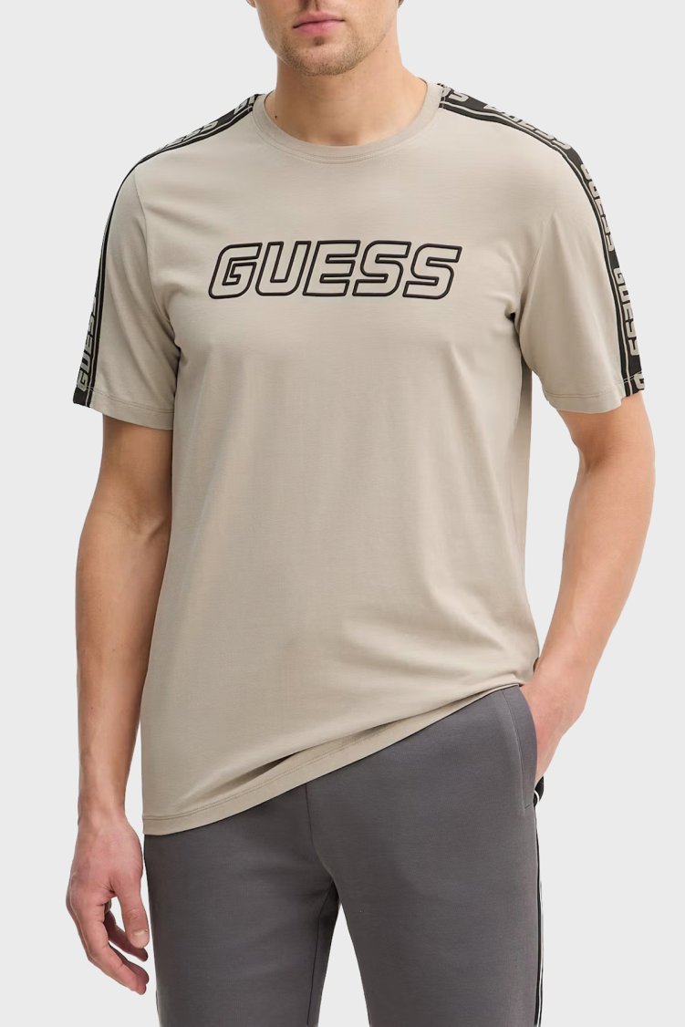 Guess Arlo Cn Pamuklu Regular Fit Logolu Bisiklet Yaka Z4GI18J1314 Erkek T Shirt Z4GI18 J1314 G1CA Bej - Guess