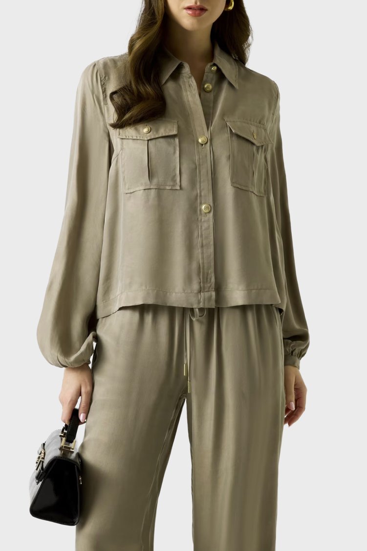 Guess Dalia Comfort Fit Klasik Yaka Uzun Balon Kollu W6GH22W1789 Bayan Gömlek W6GH22 W1789 G8CJ HAKİ - Guess