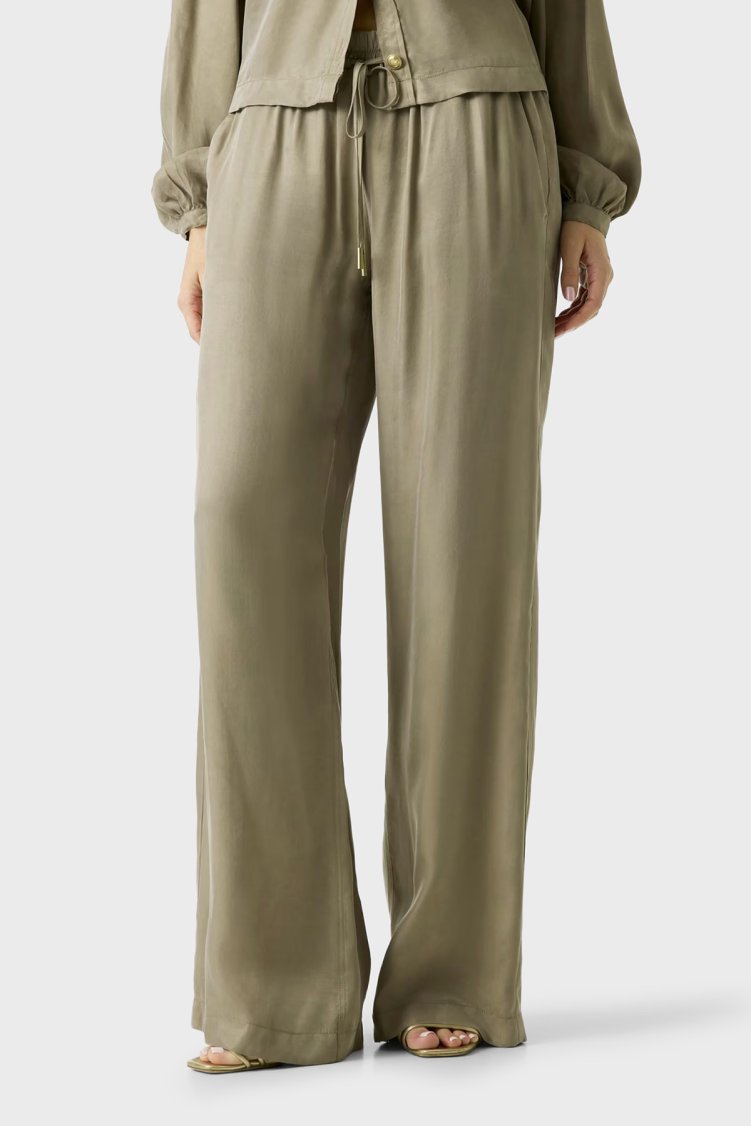 Guess Dalia Relaxed Fit Normal Bel W6GB07W1781 Bayan Pantolon W6GB07 W1781 G8CJ HAKİ - Guess (1)