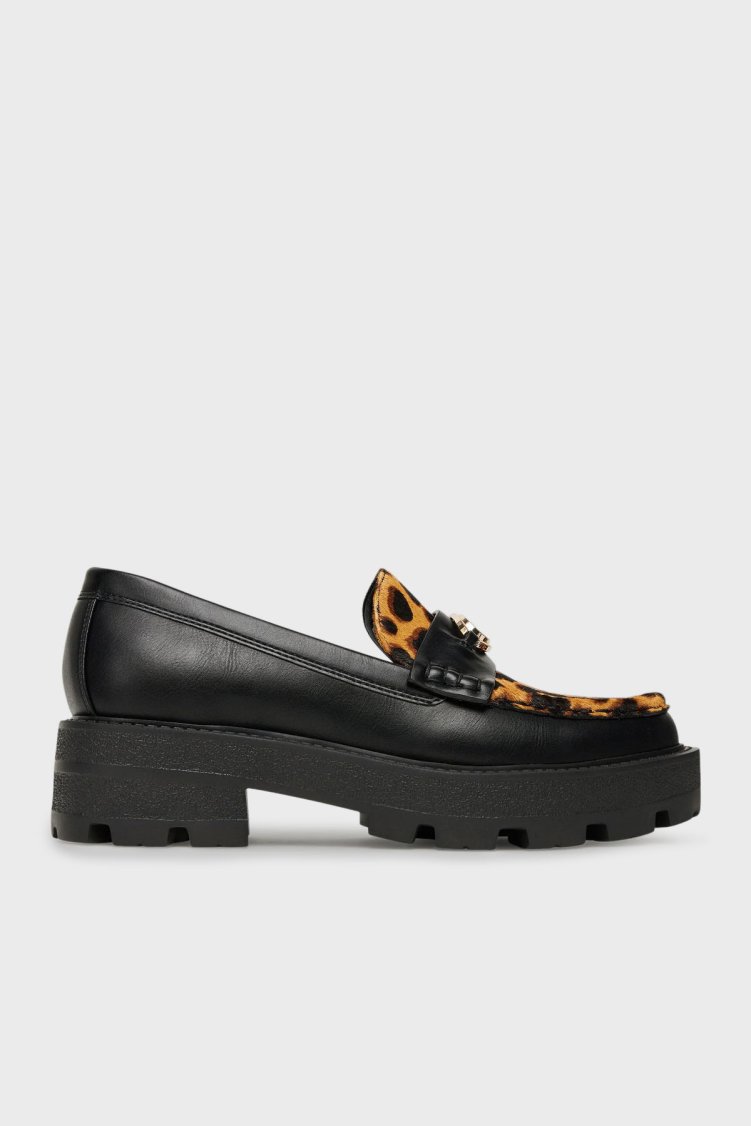 Guess Yanika2 Leopar Desenli Deri Karışımlı Makosen FLTYK2LEP14 Kadın Ayakkabı FLTYK2 LEP14 BLKTA SİYAH - Guess